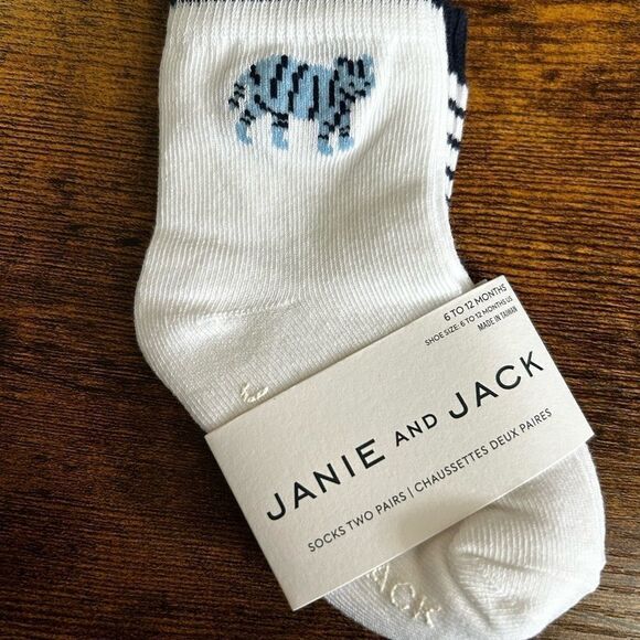 Janie and Jack Other - Janie and Jack Navy and White Striped Socks